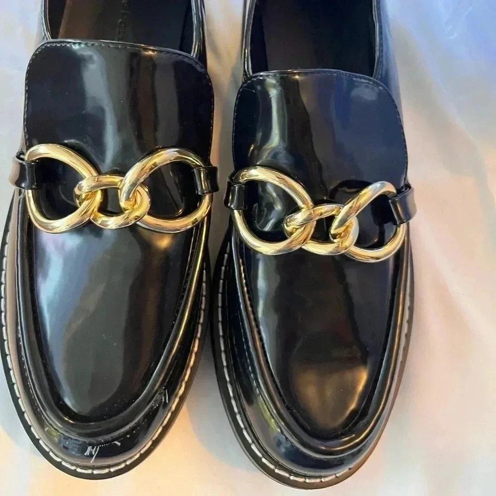💗 Princess Polly Loafers - Size 9